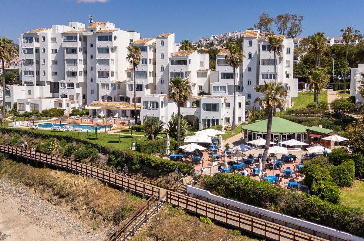 Apartamentos de 3 dormitorios en venta en Riviera del Sol – R5048389