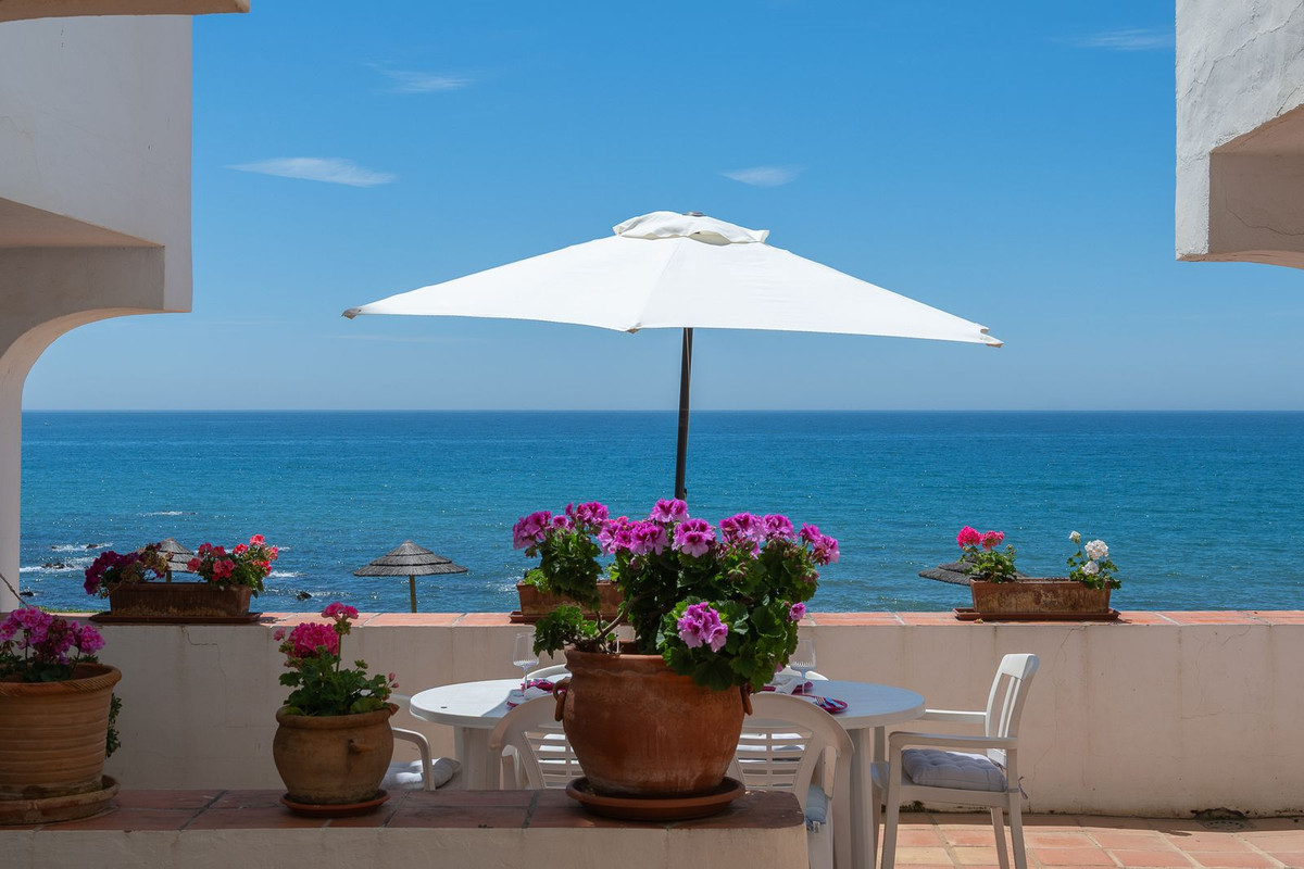 Apartamentos de 3 dormitorios en venta en Riviera del Sol – R5048389