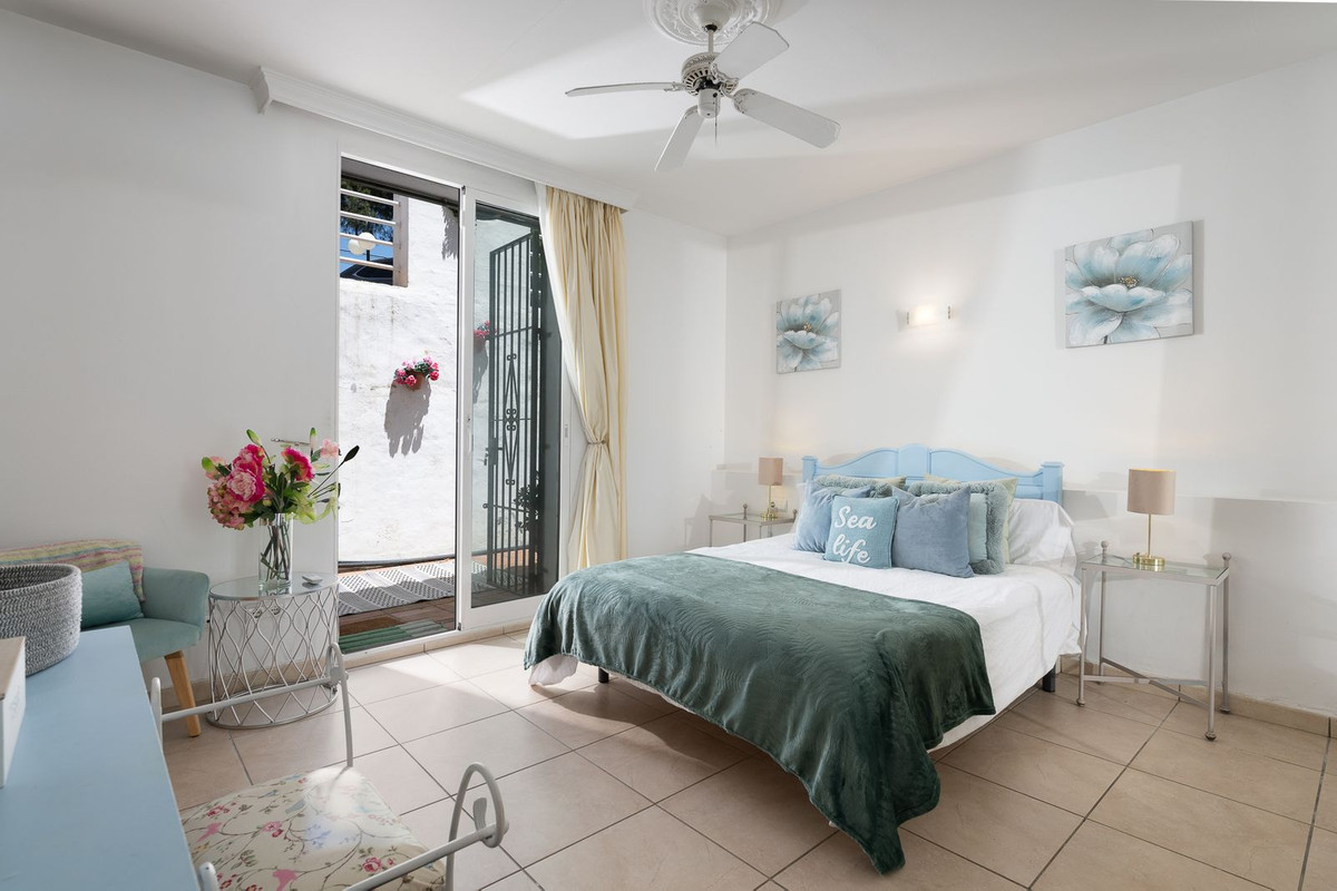Apartamentos de 3 dormitorios en venta en Riviera del Sol – R5048389