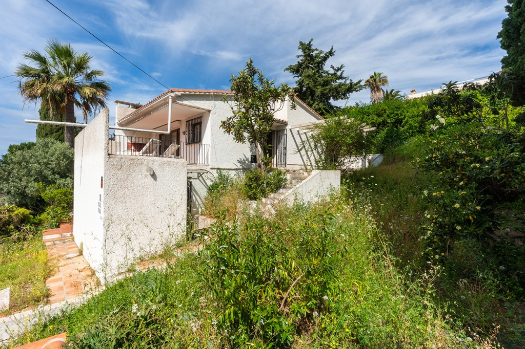 3 bedroom Villas for sale in Marbella – R5042359