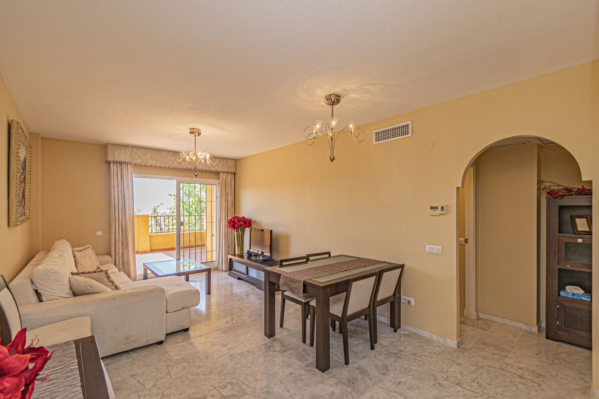 Apartamentos de 2 dormitorios en venta en Reserva de Marbella – R5114557