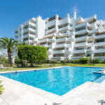Apartamentos de 3 dormitorios en venta en Guadalmina Alta – R5121454