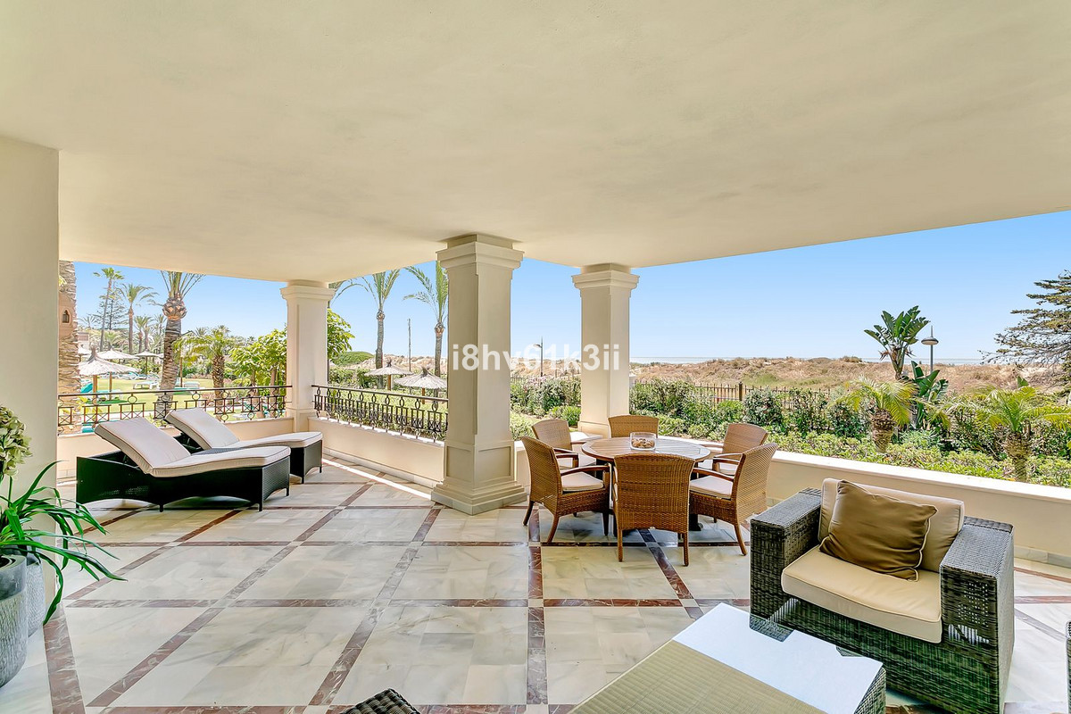 3 bedroom Apartments for sale in Marbella – R5044456