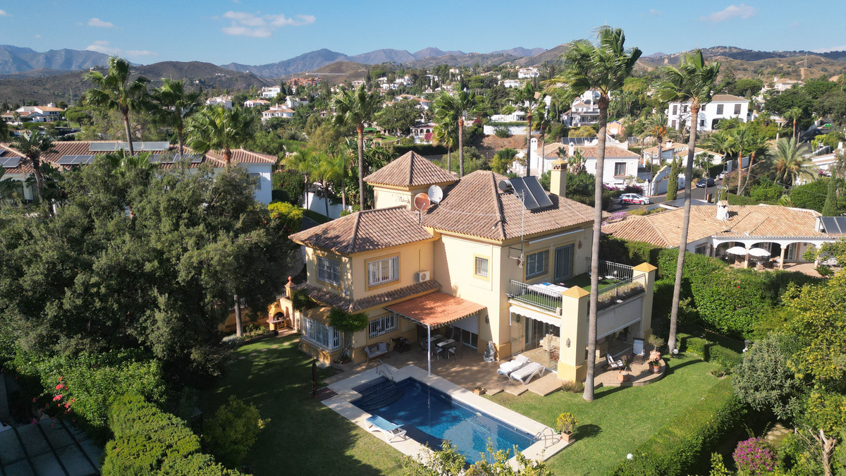 Villas de 5 dormitorios en venta en El Rosario – R4454656