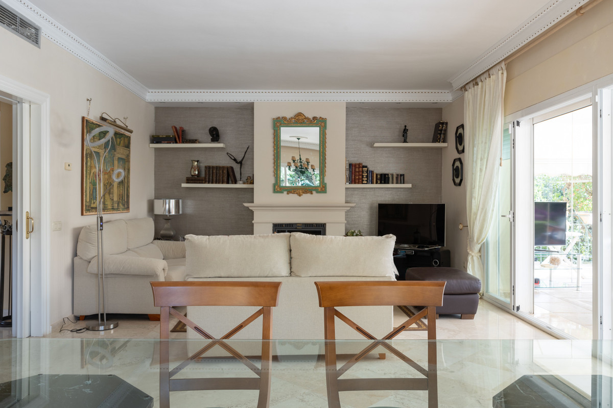 Villas de 5 dormitorios en venta en El Rosario – R4454656