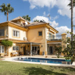 Villas de 5 dormitorios en venta en El Rosario – R4454656