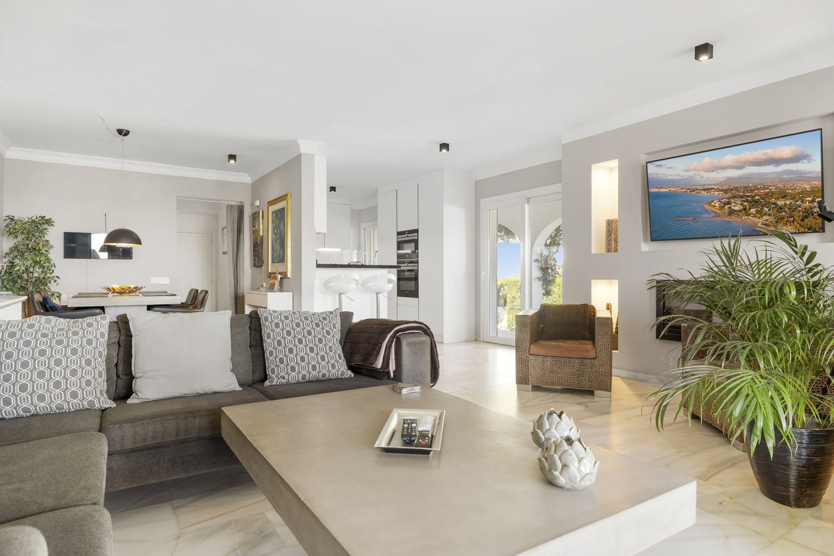 2 bedroom Townhouses for sale in Calahonda – R5017519