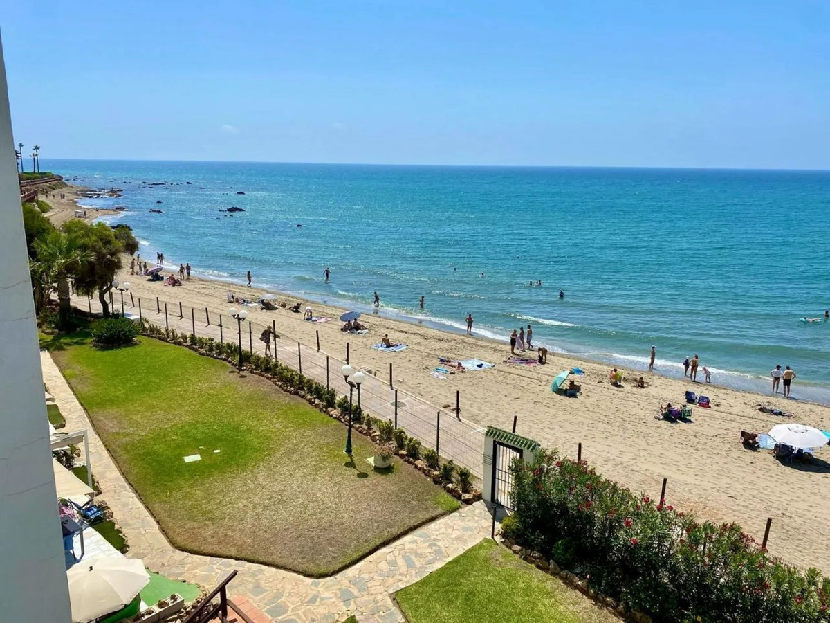 Apartamentos de 3 dormitorios en venta en Riviera del Sol – R5115607