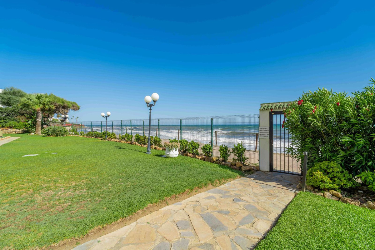 Apartamentos de 3 dormitorios en venta en Riviera del Sol – R5115607