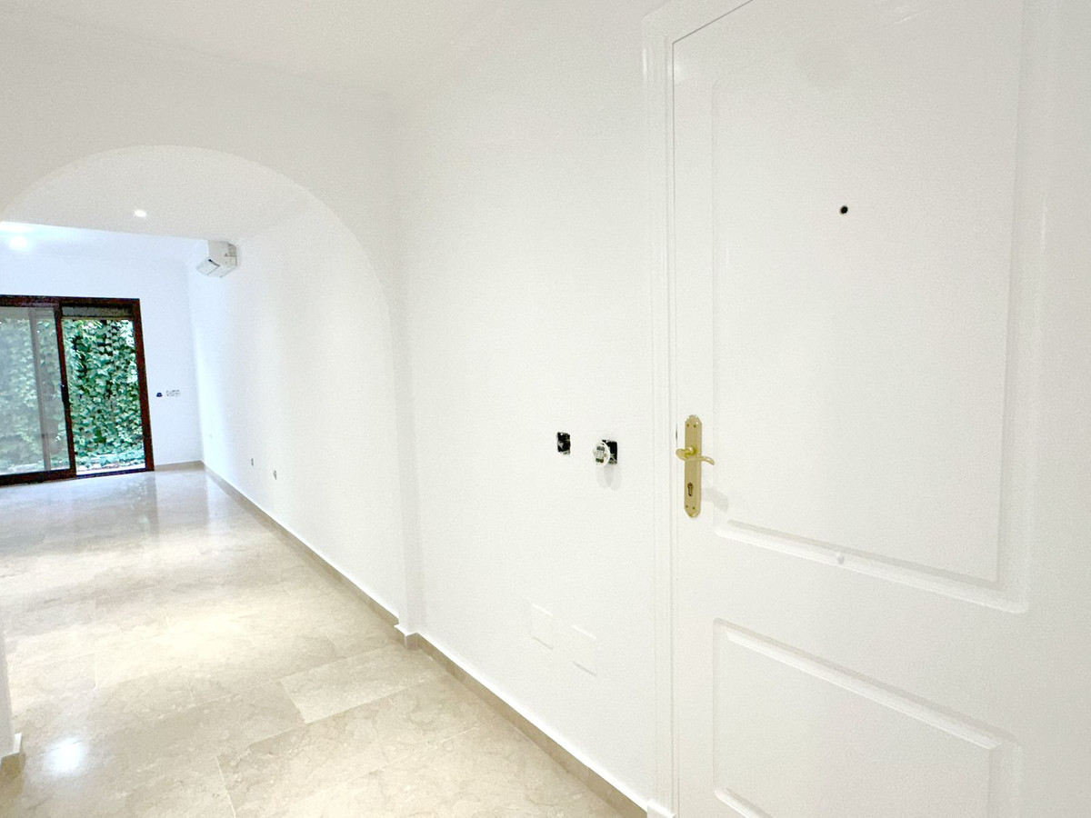 2 bedroom Apartments for sale in Nueva Milla de Oro – R5118097