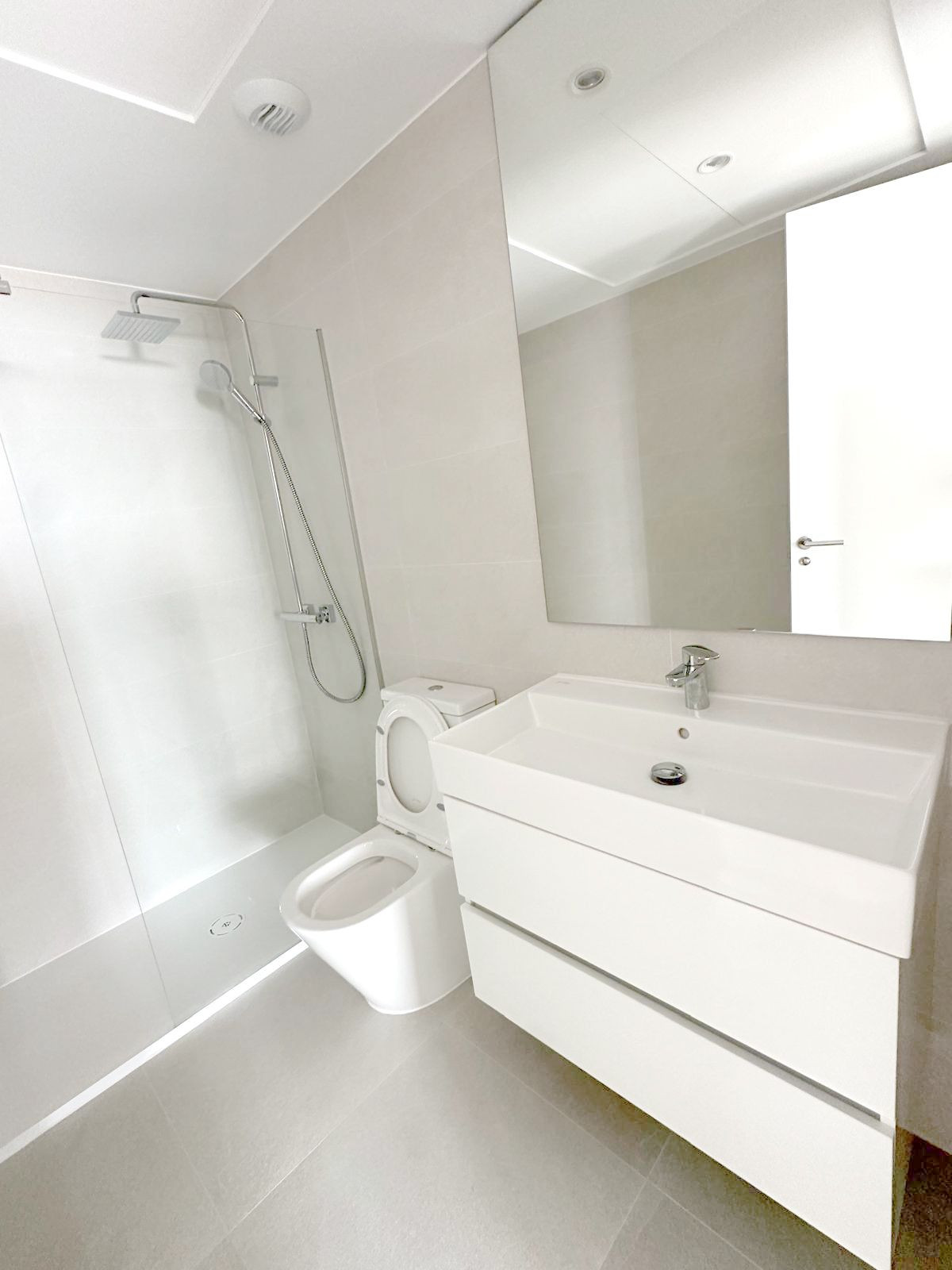 2 bedroom Apartments for sale in Nueva Milla de Oro – R5118097