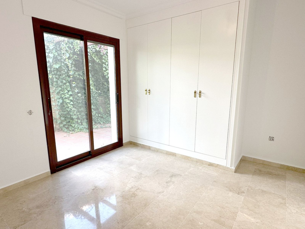 2 bedroom Apartments for sale in Nueva Milla de Oro – R5118097