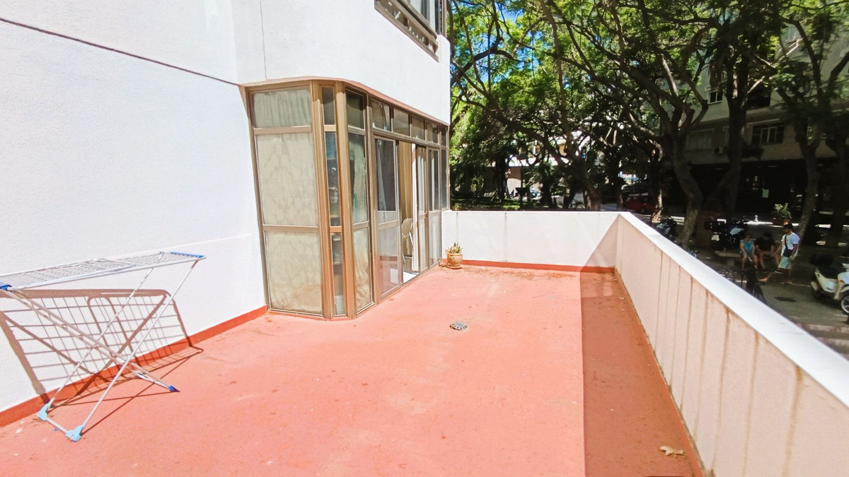 2 bedroom Apartments for sale in Marbella – R5110804