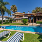 6 bedroom Villas for sale in Marbesa – R5111866
