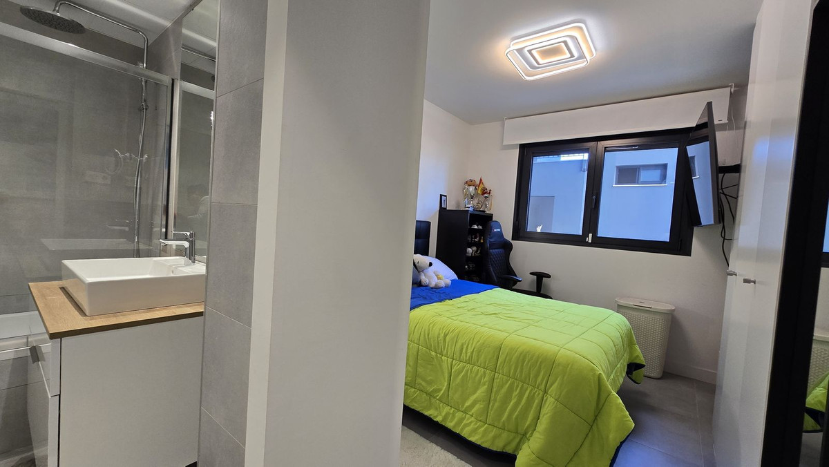 3 bedroom Apartments for sale in Nueva Milla de Oro – R5120578