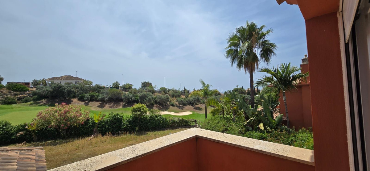 Villas de 5 dormitorios en venta en Marbella – R5075440