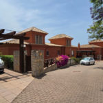 Villas de 5 dormitorios en venta en Marbella – R5075440