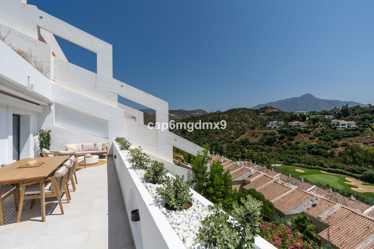 Apartamentos de 3 dormitorios en venta en La Quinta – R5106859