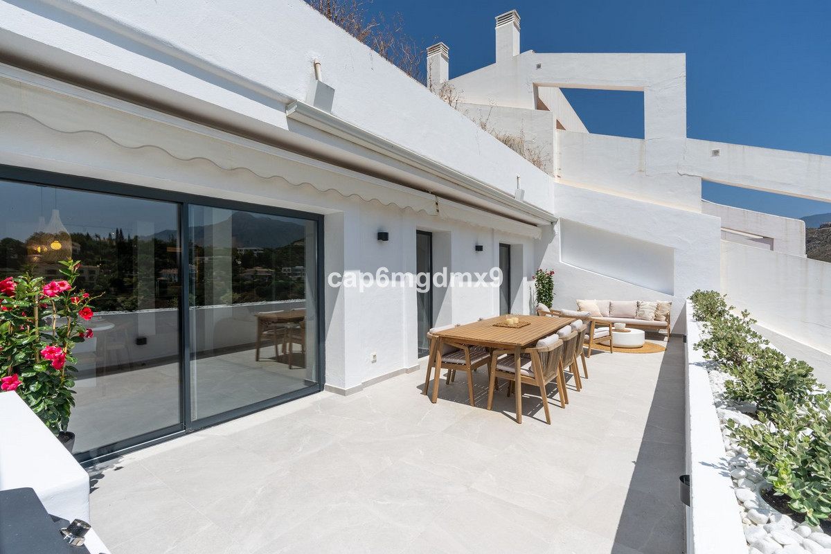 Apartamentos de 3 dormitorios en venta en La Quinta – R5106859