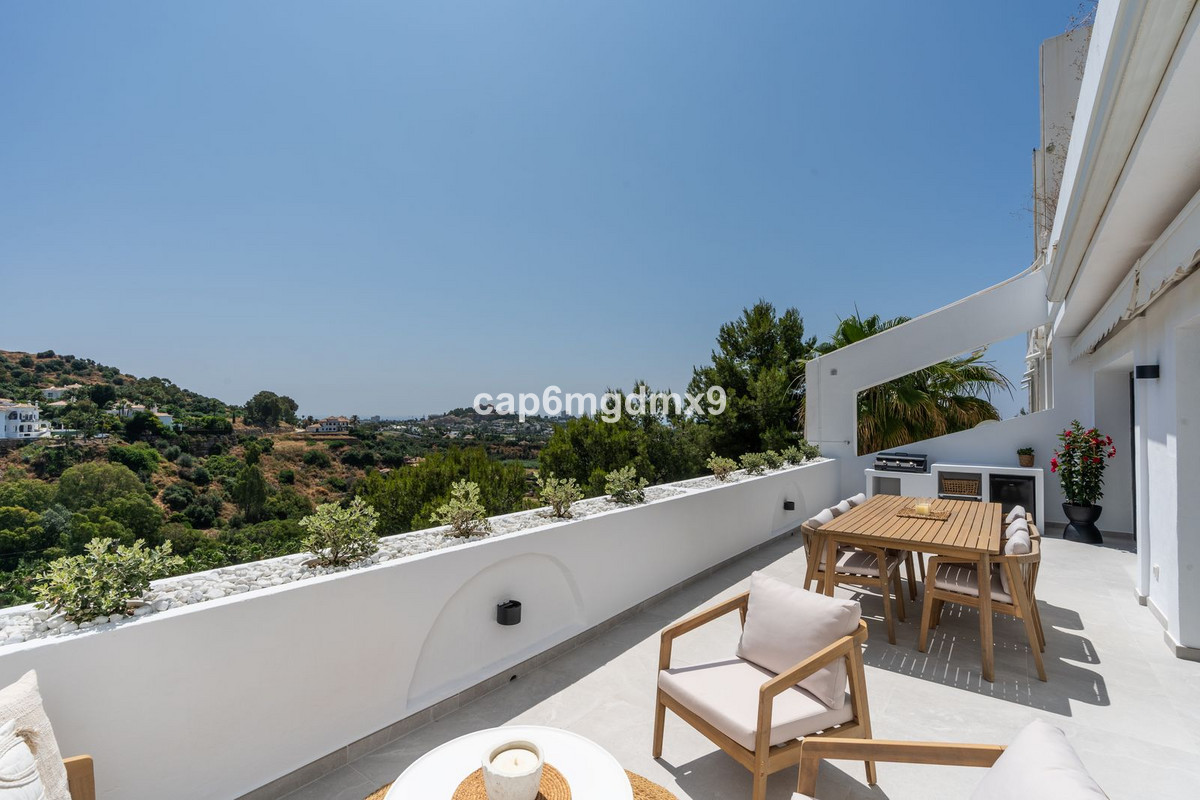 Apartamentos de 3 dormitorios en venta en La Quinta – R5106859