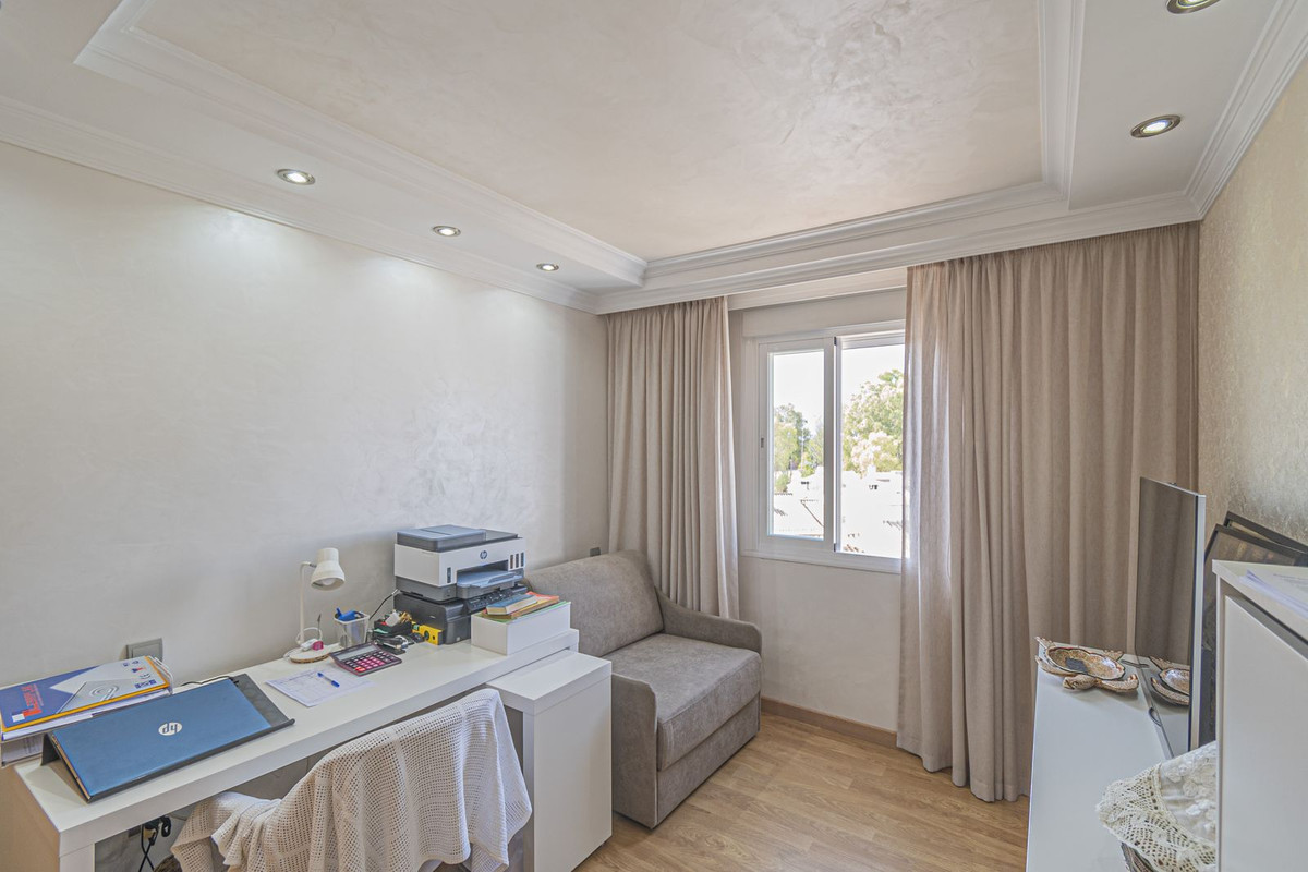2 bedroom Penthouses for sale in Diana Park – R5119162
