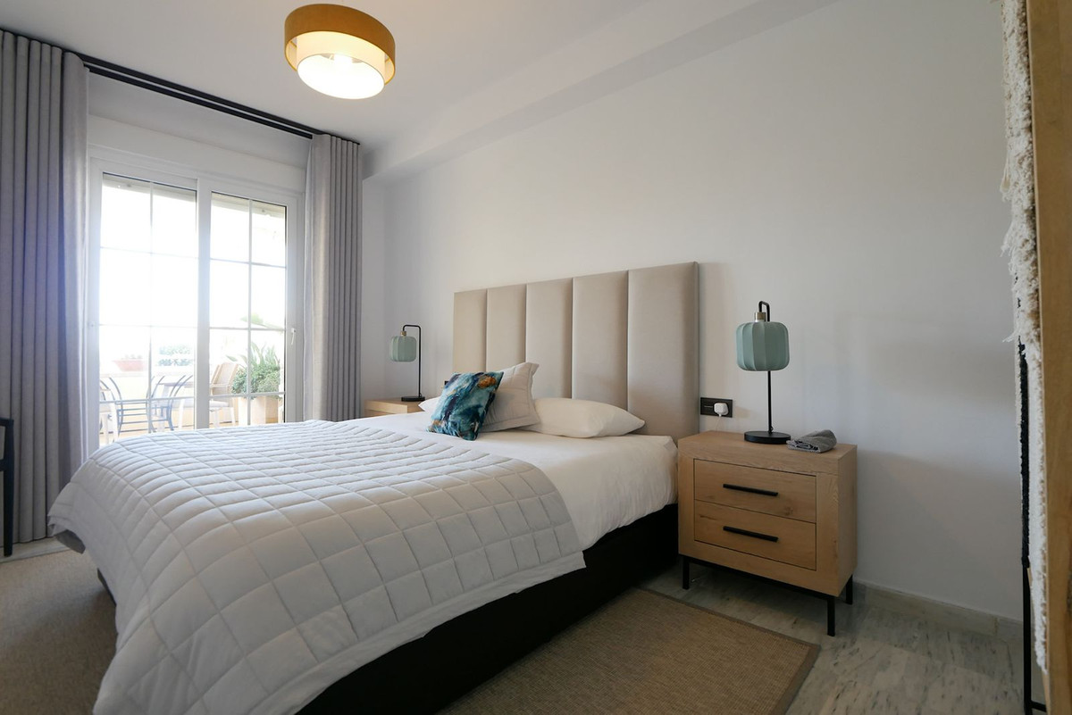 Apartamentos de 3 dormitorios en venta en Cabopino – R5120836