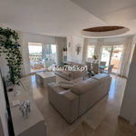 Aticos de 3 dormitorios en venta en Calahonda – R5065261