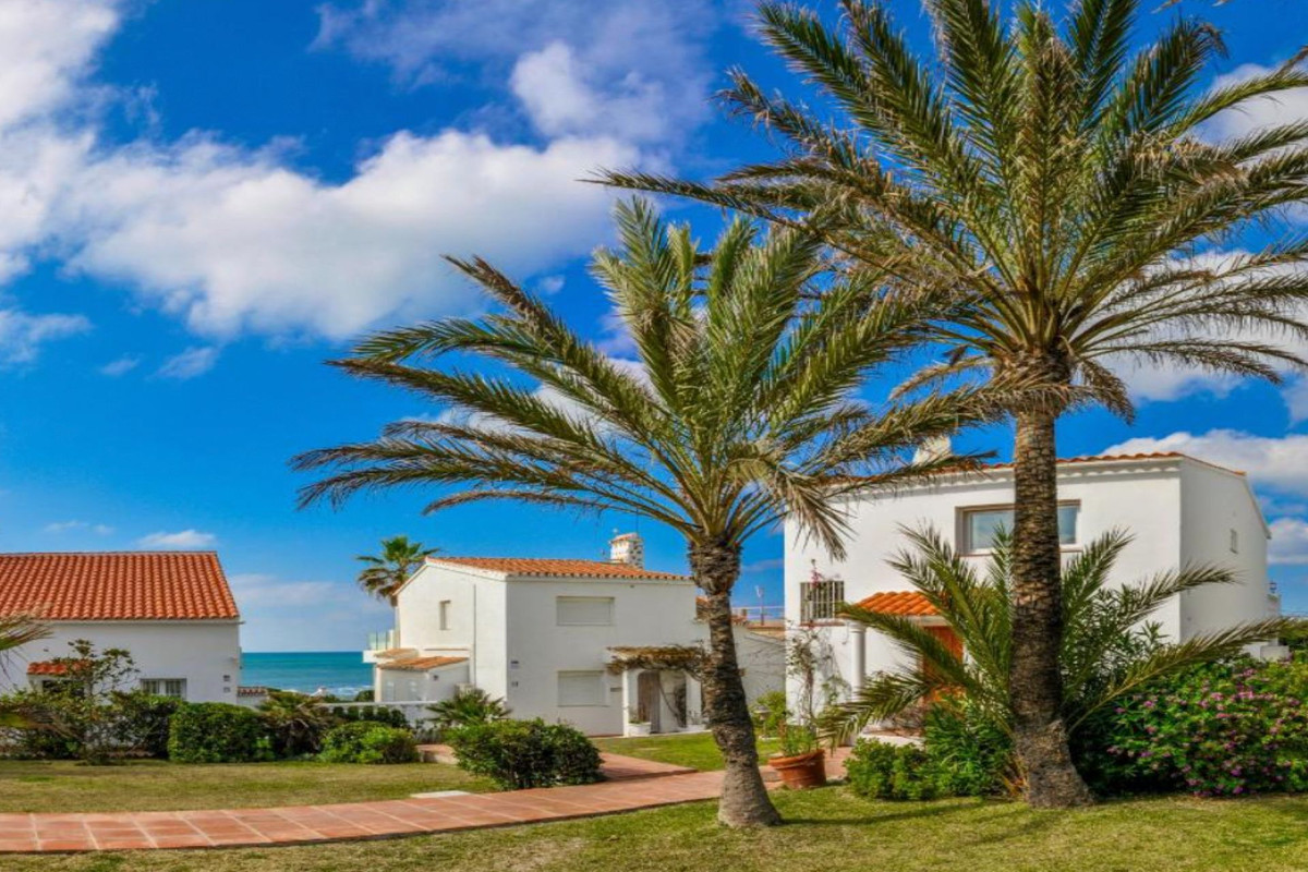 3 bedroom Townhouses for sale in Marbella – R5114218