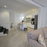 Adosados de 4 dormitorios en venta en Marbella – R5049262