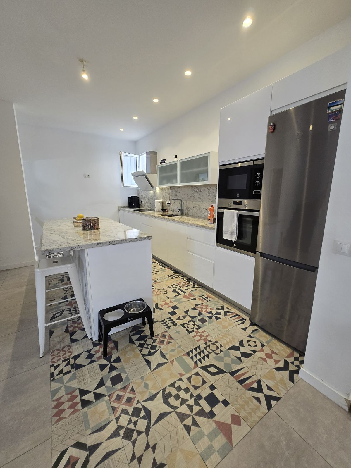 Adosados de 4 dormitorios en venta en Marbella – R5049262