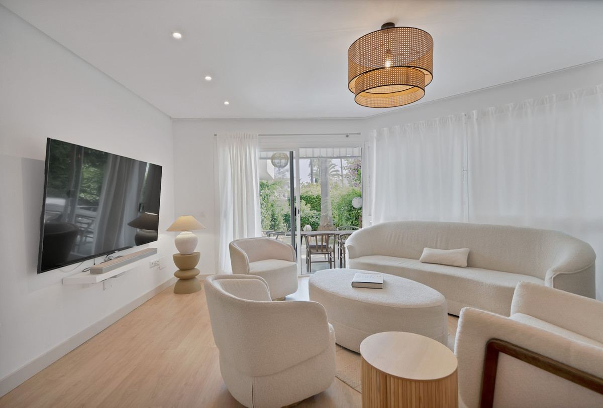 4 bedroom Townhouses for sale in Milla de Oro – R5067379