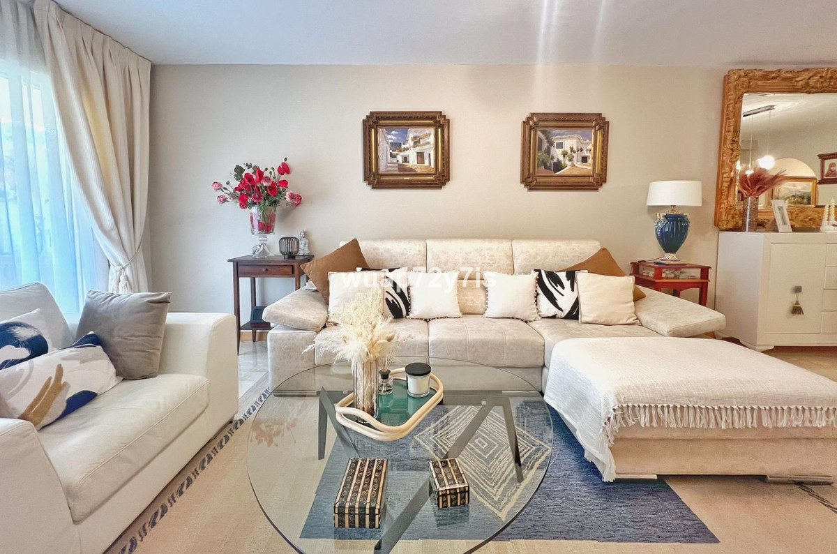 Apartamentos de 3 dormitorios en venta en Guadalmina Alta – R5114638