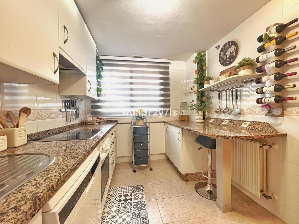 Apartamentos de 3 dormitorios en venta en Guadalmina Alta – R5114638