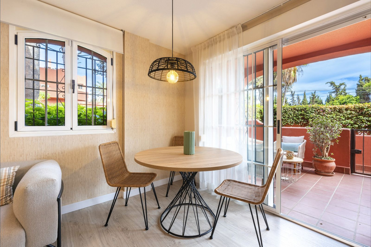 Apartamentos de 3 dormitorios en venta en Marbella – R5111362