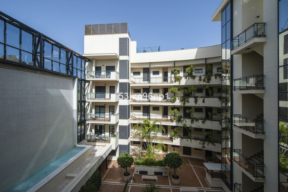 Apartamentos de 2 dormitorios en venta en Nueva Milla de Oro – R5019412