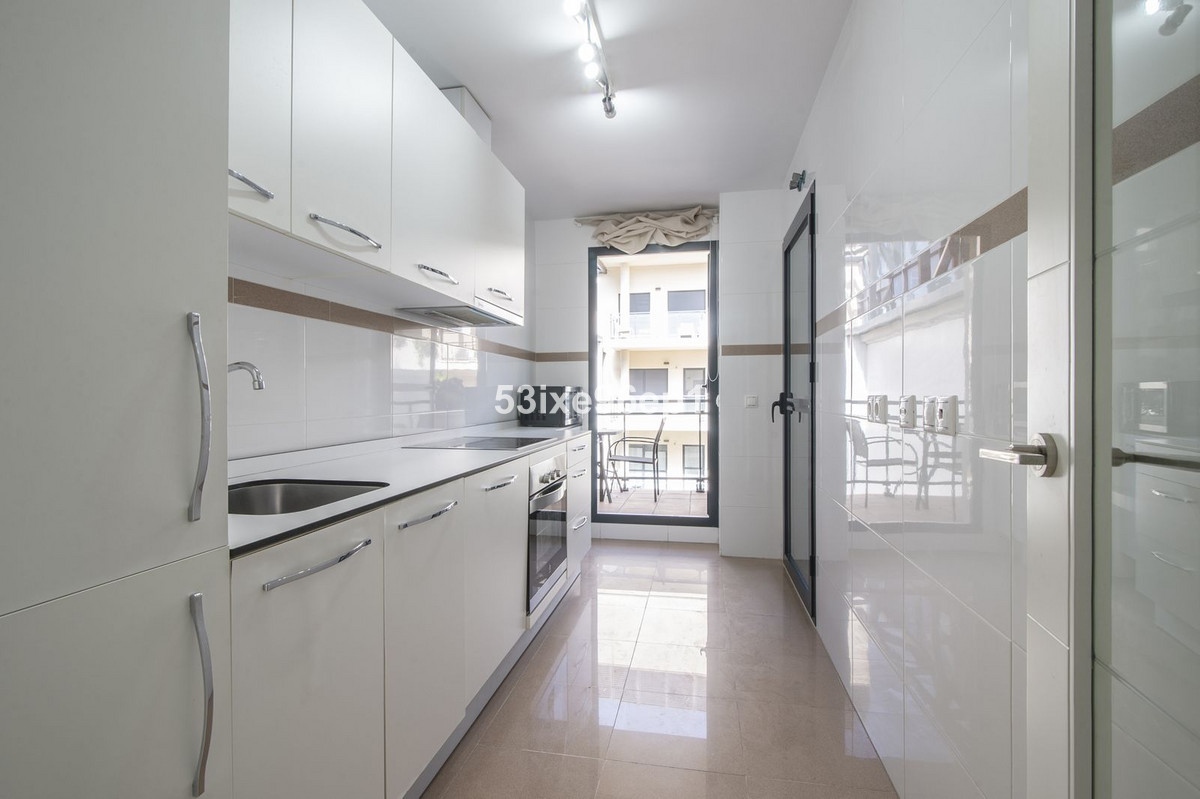 Apartamentos de 2 dormitorios en venta en Nueva Milla de Oro – R5019412