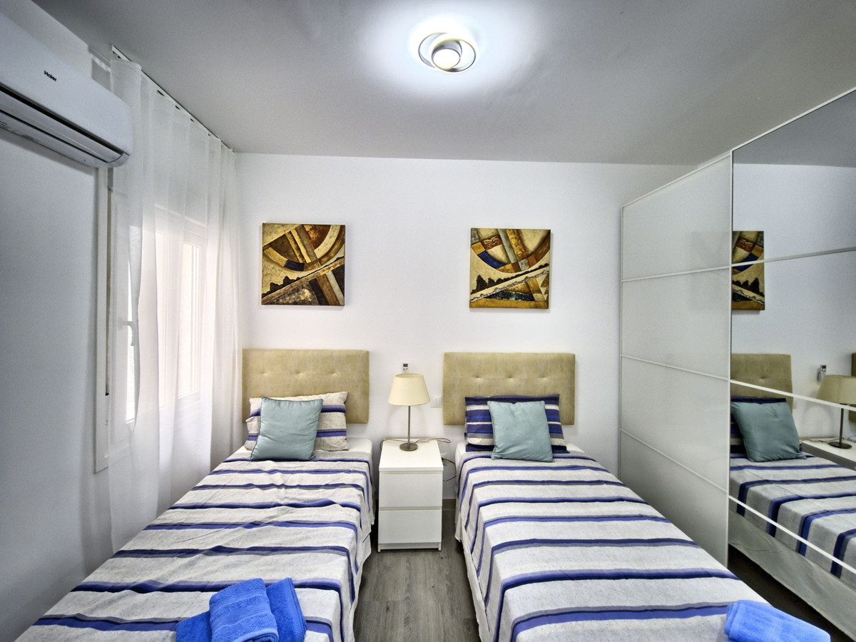 2 bedroom Apartments for sale in Marbella – R5109352