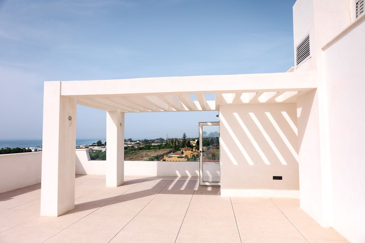 Apartamentos de 3 dormitorios en venta en Selwo – R5106919