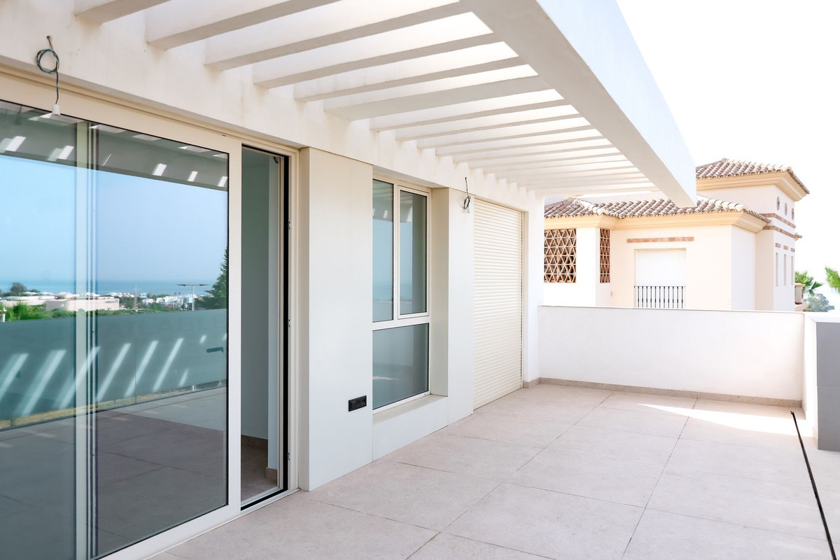 Apartamentos de 3 dormitorios en venta en Selwo – R5106919
