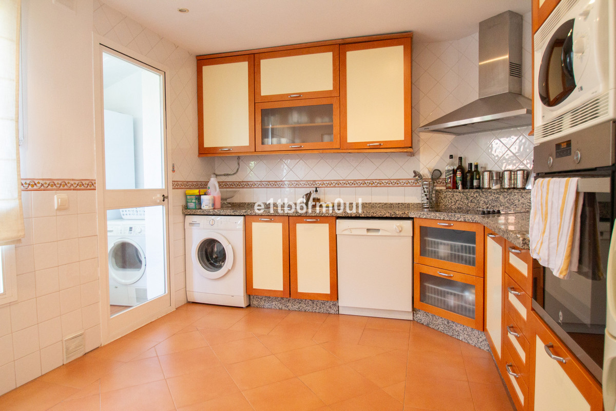 3 bedroom Townhouses for sale in Milla de Oro – R5111881