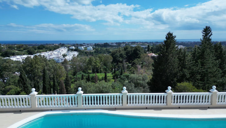 6 bedroom Villas for sale in La Quinta – R5010283 in 