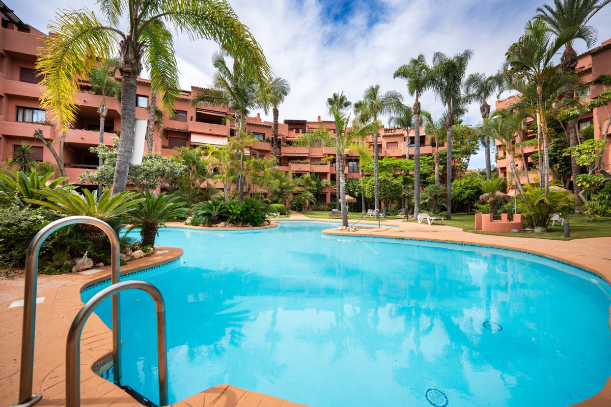 Apartamentos de 3 dormitorios en venta en El Rosario – R5122288