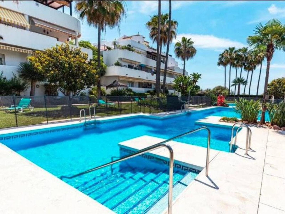 Apartamentos de 2 dormitorios en venta en Marbella – R5121901