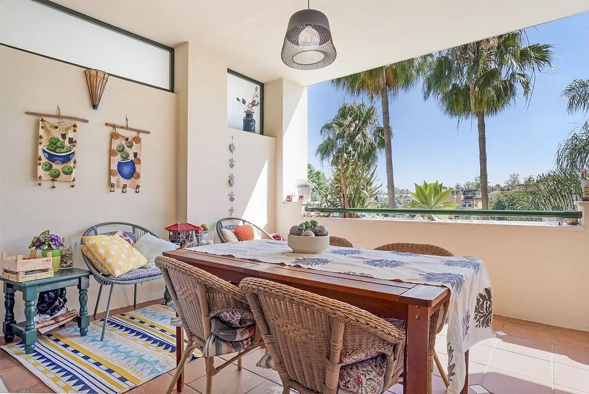 2 bedroom Apartments for sale in Guadalmina Baja – R5120866