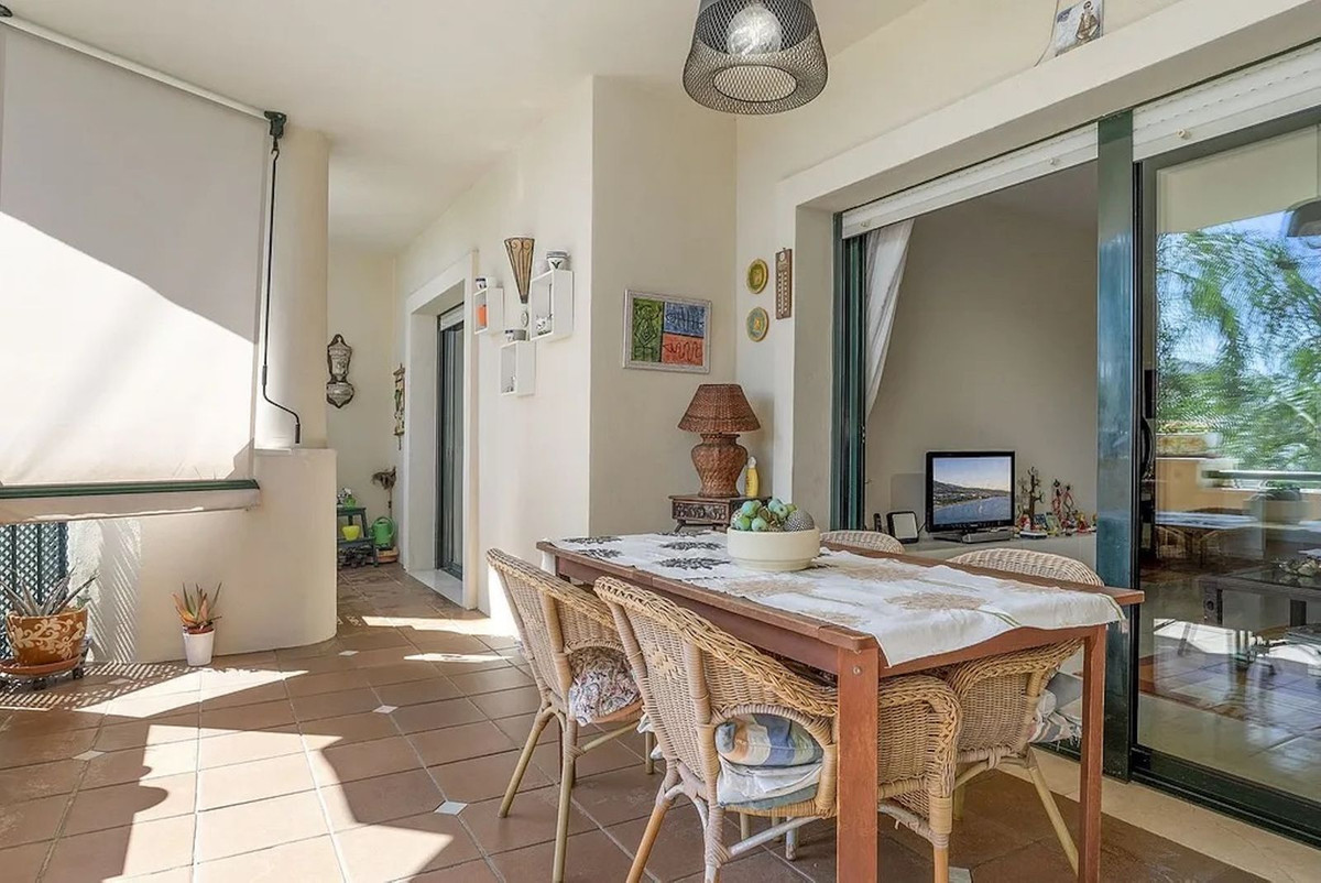 2 bedroom Apartments for sale in Guadalmina Baja – R5120866