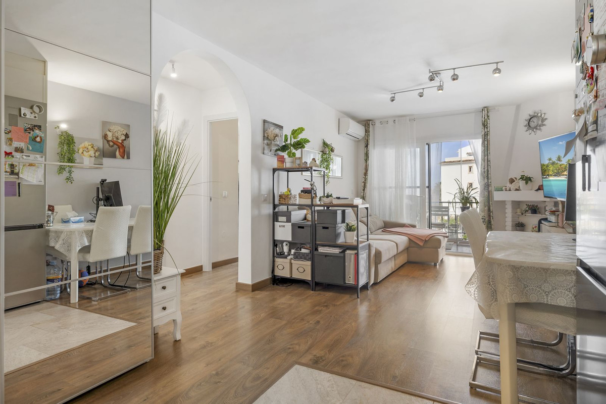 Apartamentos de 2 dormitorios en venta en Riviera del Sol – R5116636