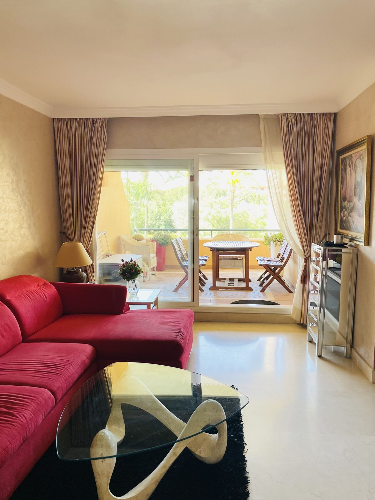 2 bedroom Apartments for sale in Elviria – R5045272