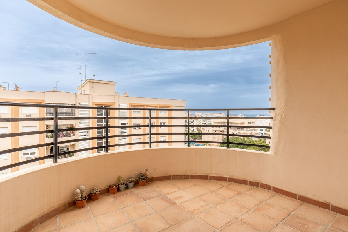 3 bedroom Apartments for sale in Marbella – R5120596