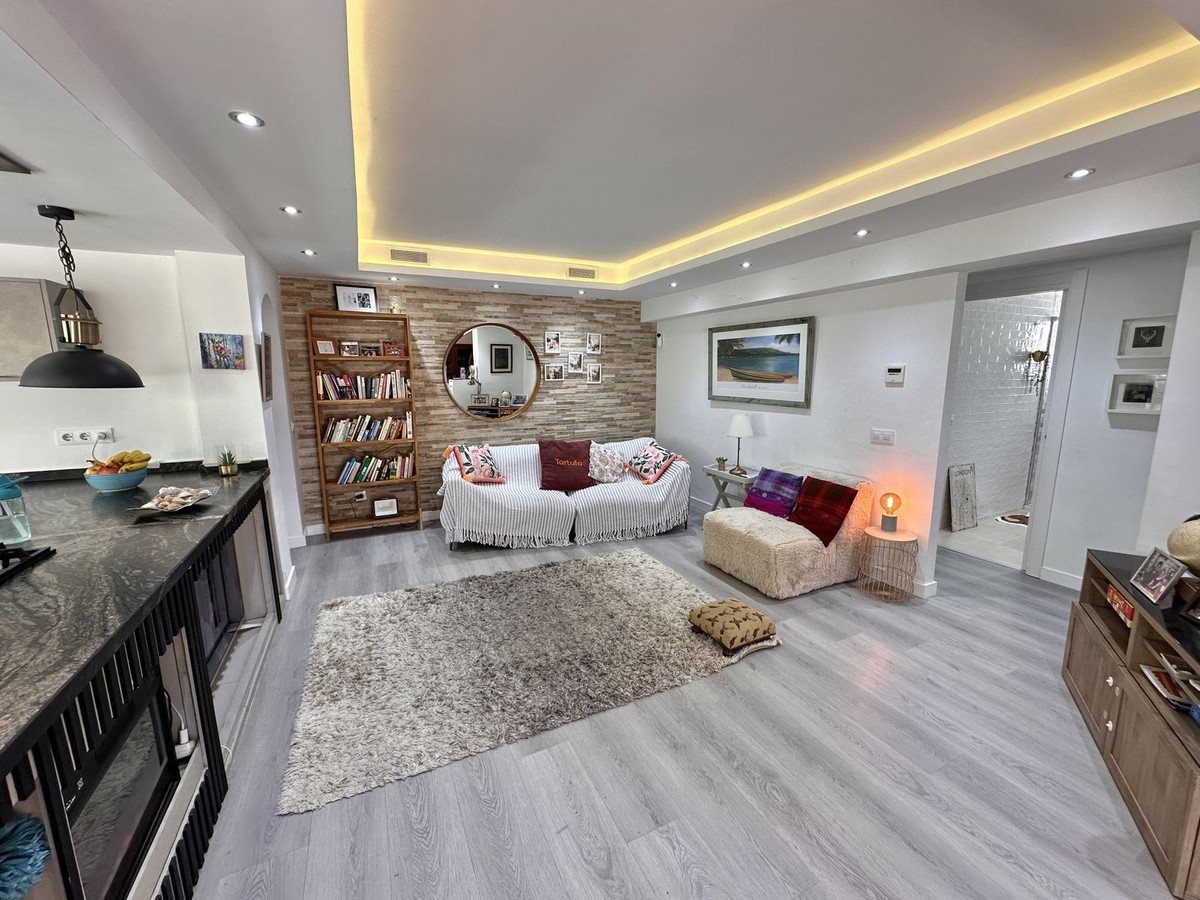 3 bedroom Villas for sale in Marbella – R5119975