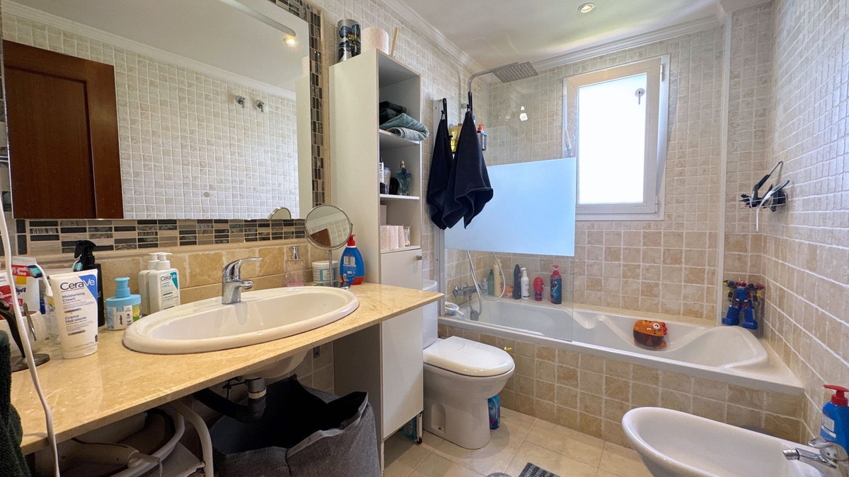 Apartamentos de 2 dormitorios en venta en Riviera del Sol – R5121463